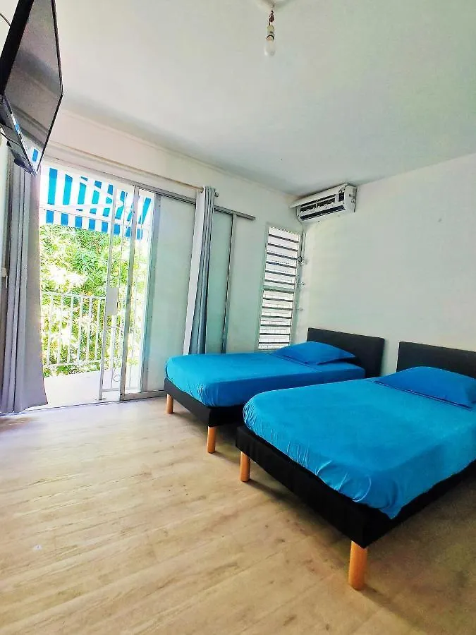 Studio Proche Plage 2 Lits Individuels Le Gosier